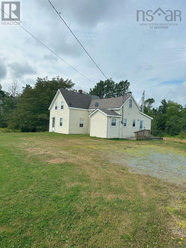 620 Walsh Post Road, Fairmont, Nova Scotia  B2G 2K9 - Photo 2 - 202419380