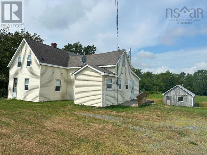 620 Walsh Post Road, Fairmont, Nova Scotia  B2G 2K9 - Photo 4 - 202419380