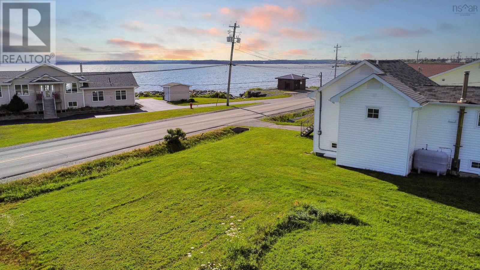 2222 Shore Road, Eastern Passage, Nova Scotia  B3G 1H6 - Photo 15 - 202419581