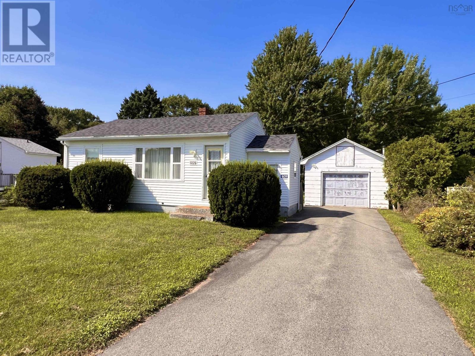 609 Sampson Drive, greenwood, Nova Scotia