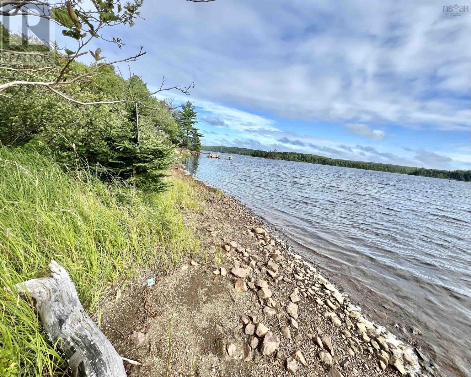 68 Shore Lane, Marion Bridge, Nova Scotia  B1K 3N1 - Photo 8 - 202419657