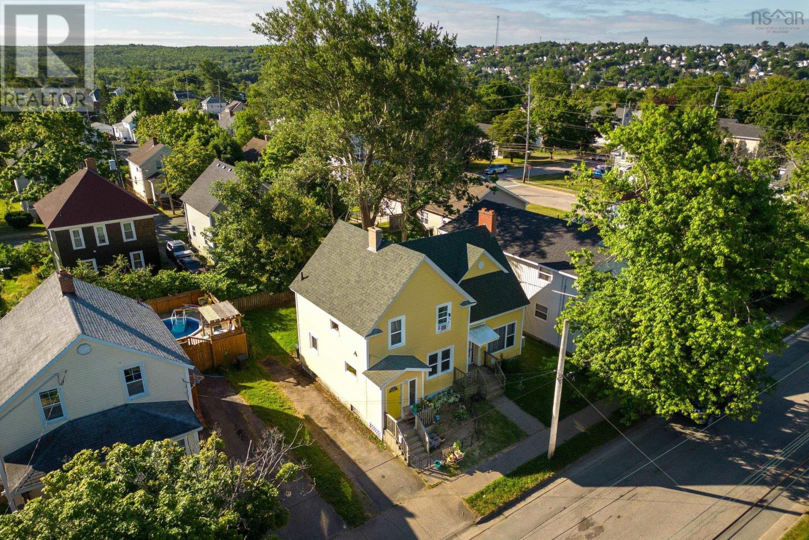 242 St Peters Road, Cape Breton, Nova Scotia  B1P 4R1 - Photo 5 - 202419802