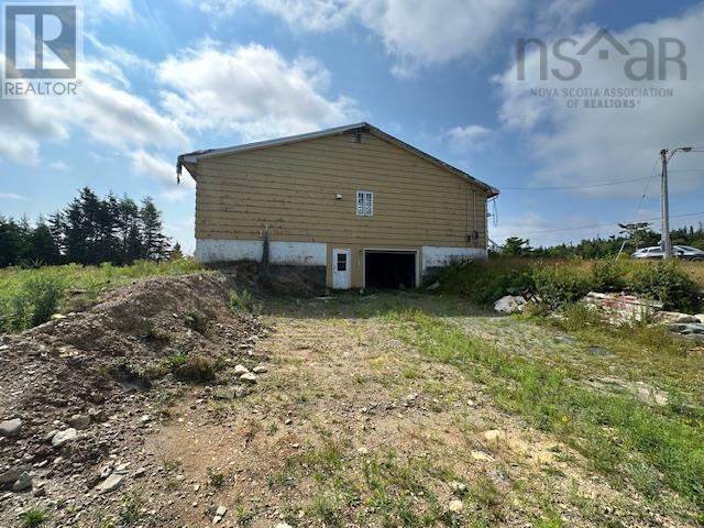 300 New Chester Road, Moser River, Nova Scotia  B0J 2K0 - Photo 9 - 202419892