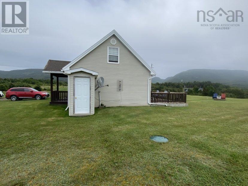 892 Cheticamp Back Road, Belle Marche, Nova Scotia  B0E 1H0 - Photo 4 - 202420537