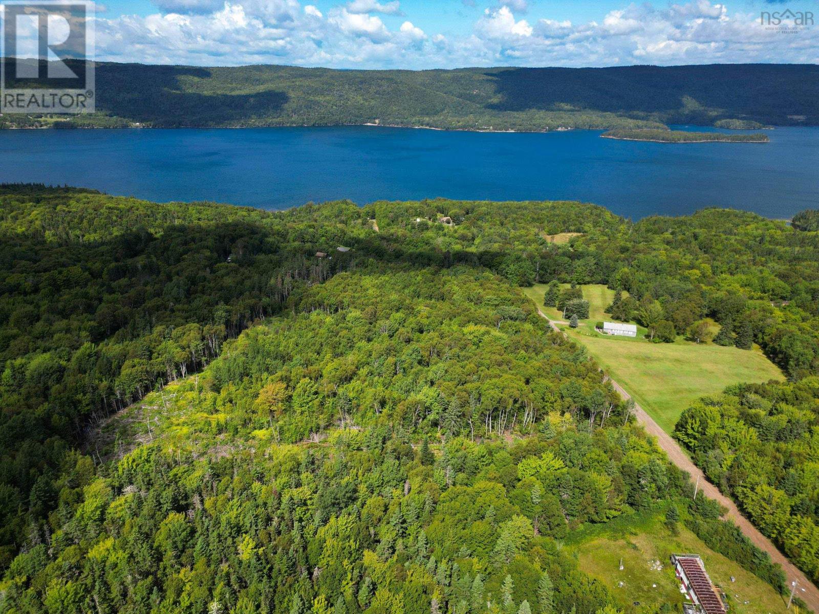 Highway 5, boularderie centre, Nova Scotia