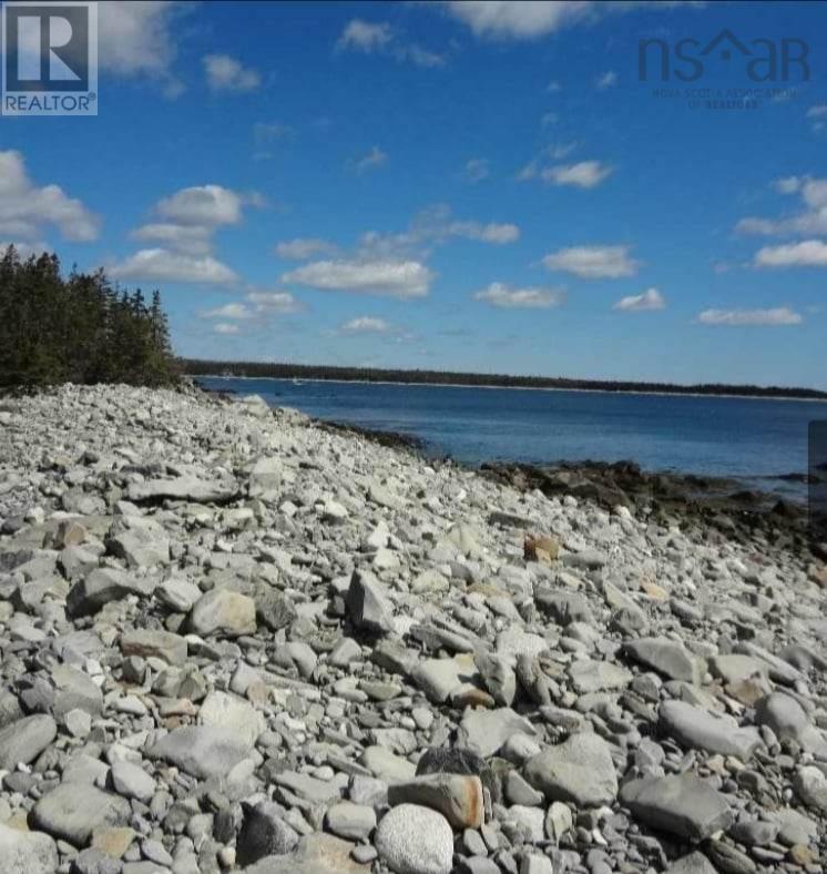 24 Mcleans Lake Road, Port L'hebert, Nova Scotia  B0T 1W0 - Photo 2 - 202420647