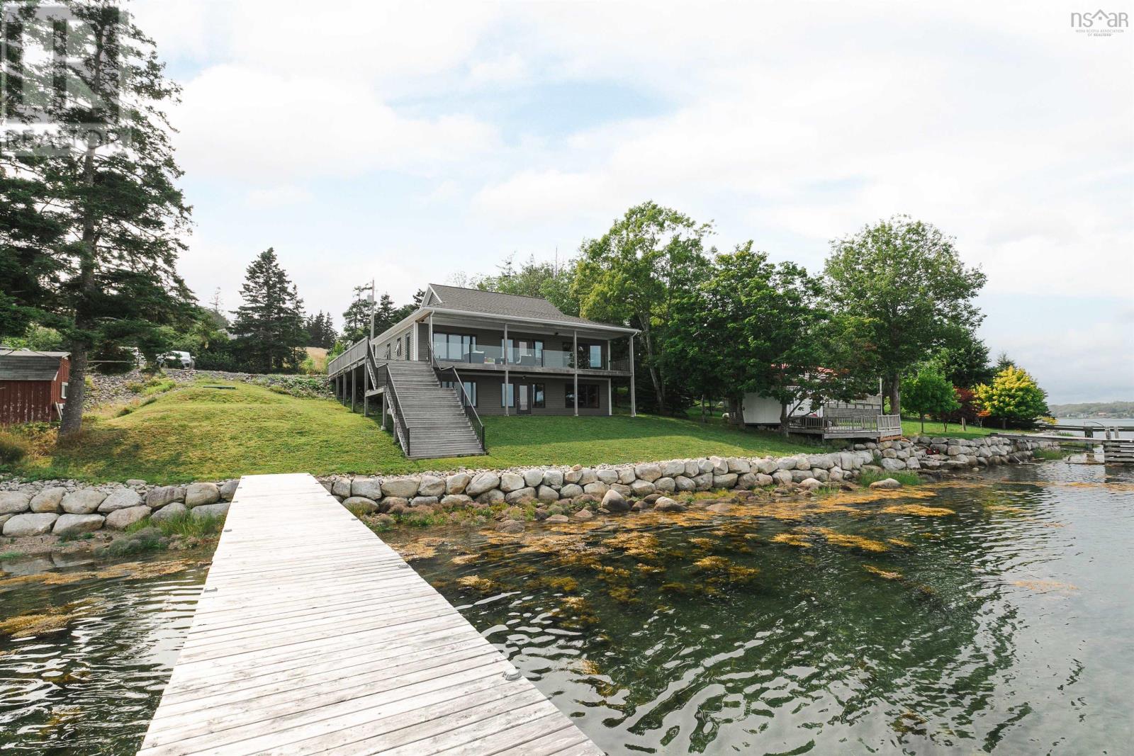 216 Hebb Point Road, Heckmans Island, Nova Scotia  B0J 2C0 - Photo 3 - 202420759