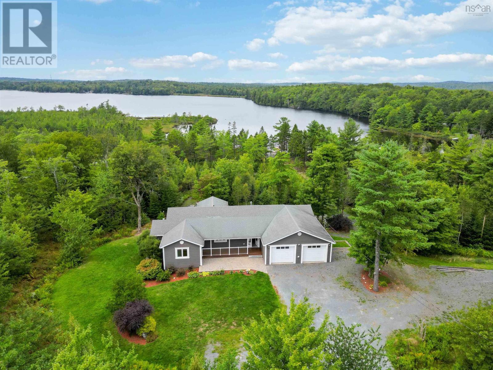 47 Blueberry Lane, Mount Uniacke, Nova Scotia  B0N 1A0 - Photo 4 - 202421048