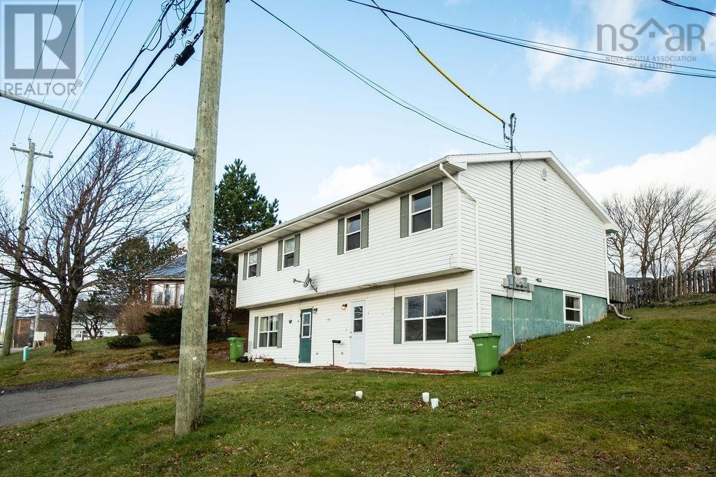 704 Queen Street, Port Hawkesbury, Nova Scotia  B9A 2W8 - Photo 44 - 202421106