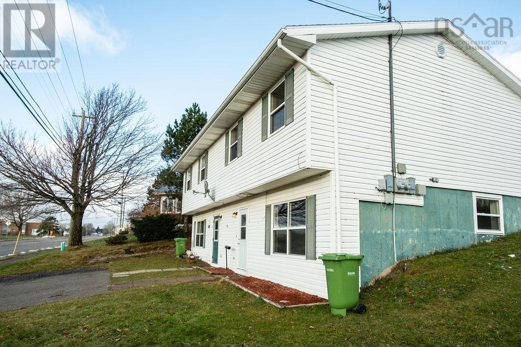 704 Queen Street, Port Hawkesbury, Nova Scotia  B9A 2W8 - Photo 45 - 202421106