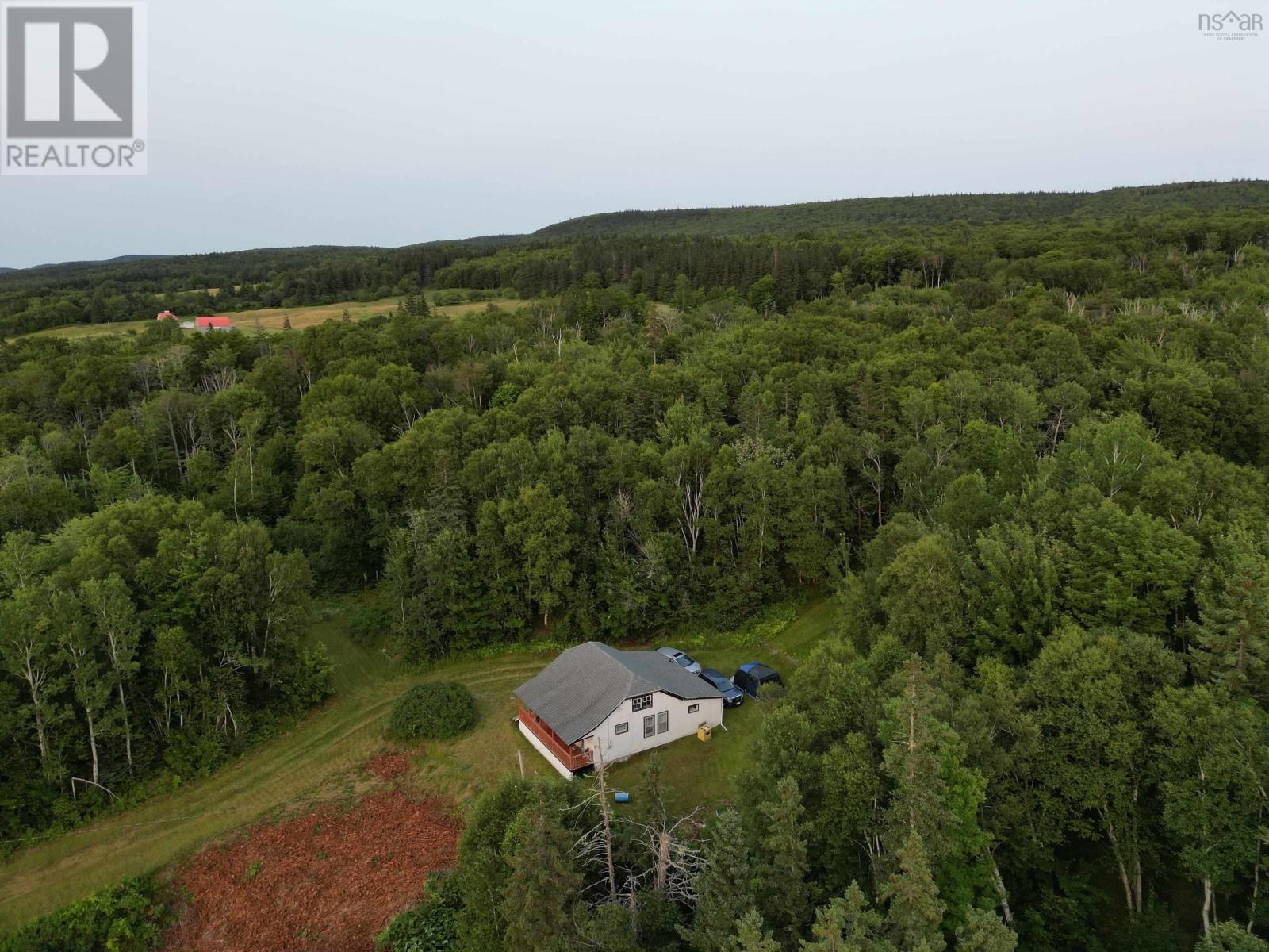 7319 223 Highway, Big Beach, Nova Scotia  B1T 1M2 - Photo 2 - 202421123