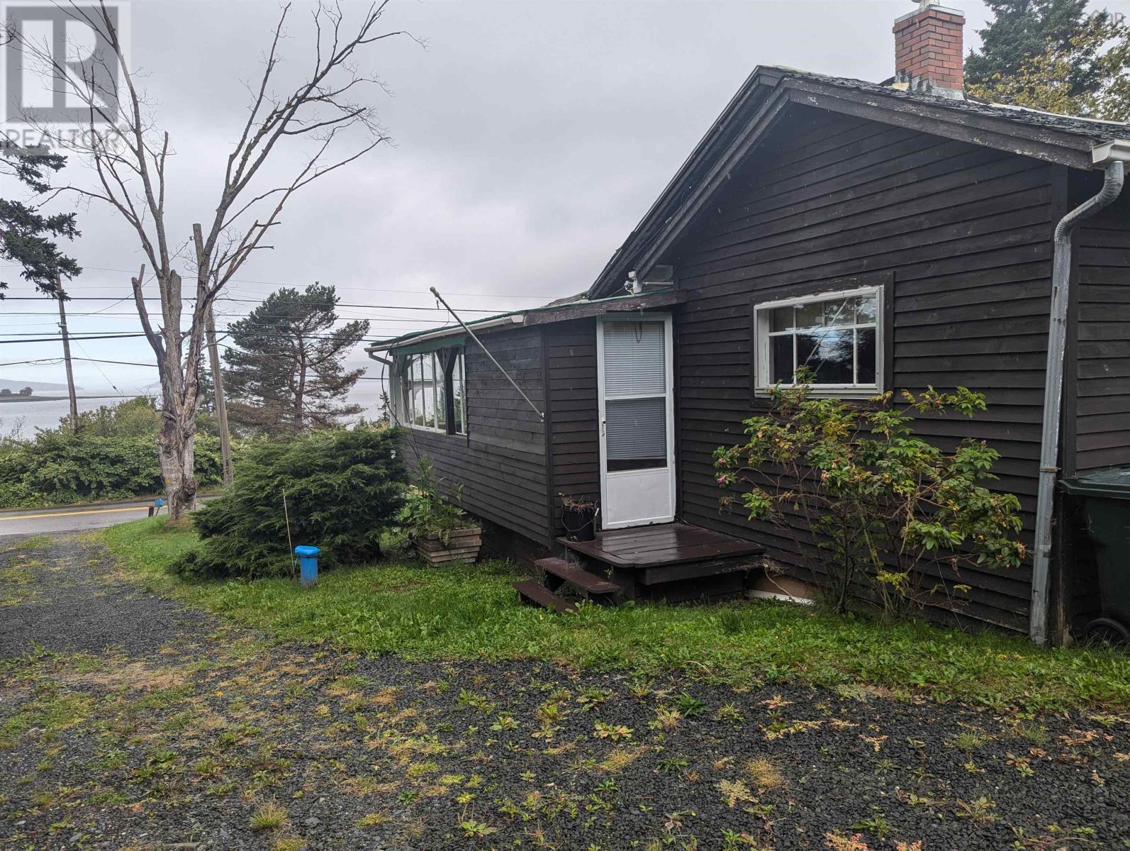 886 Highway 1, Smiths Cove, Nova Scotia  B0S 1S0 - Photo 4 - 202421713