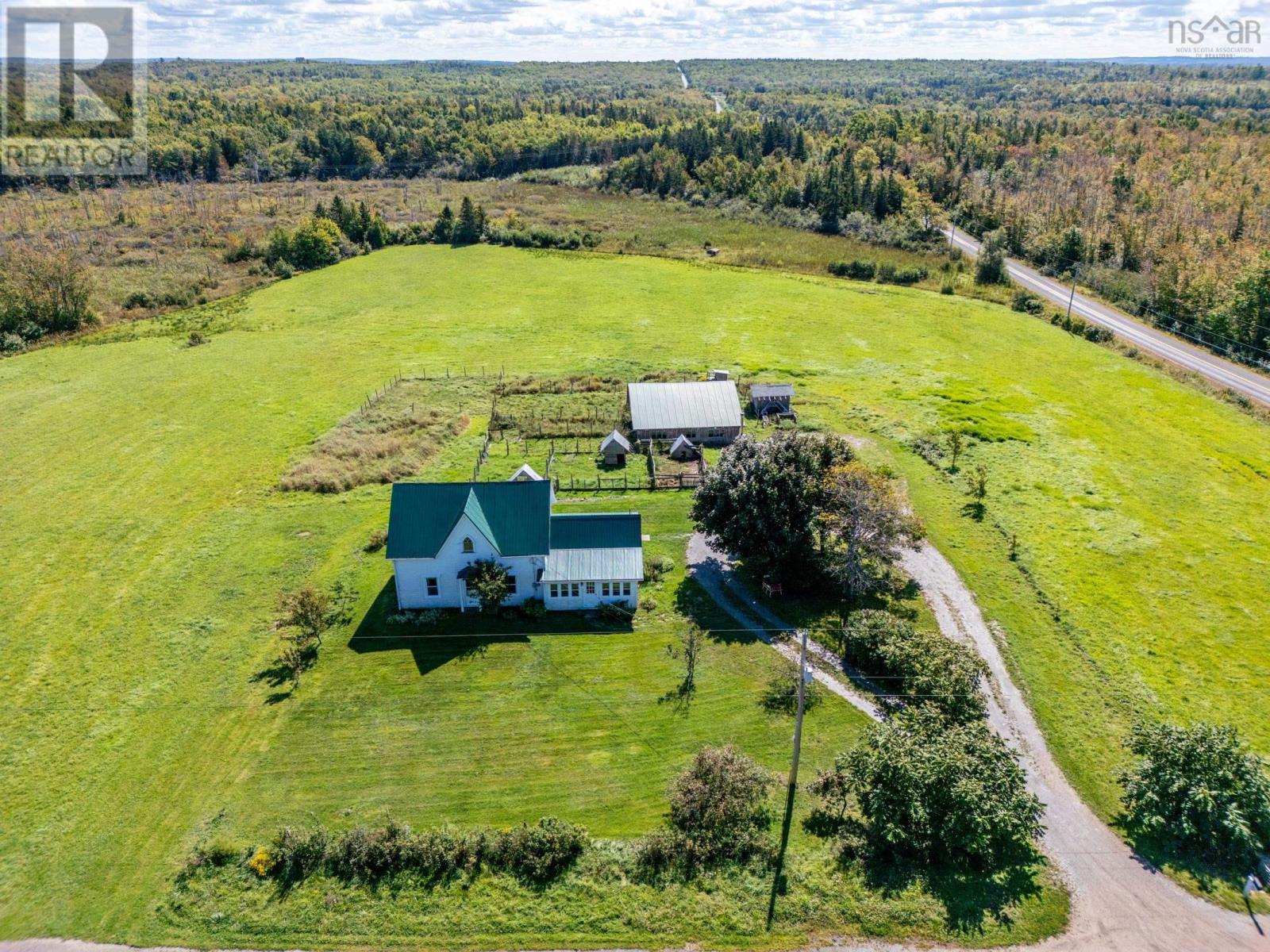 1086 Waldeck Line Road, Waldeck East, Nova Scotia  B0S 1E0 - Photo 39 - 202421859