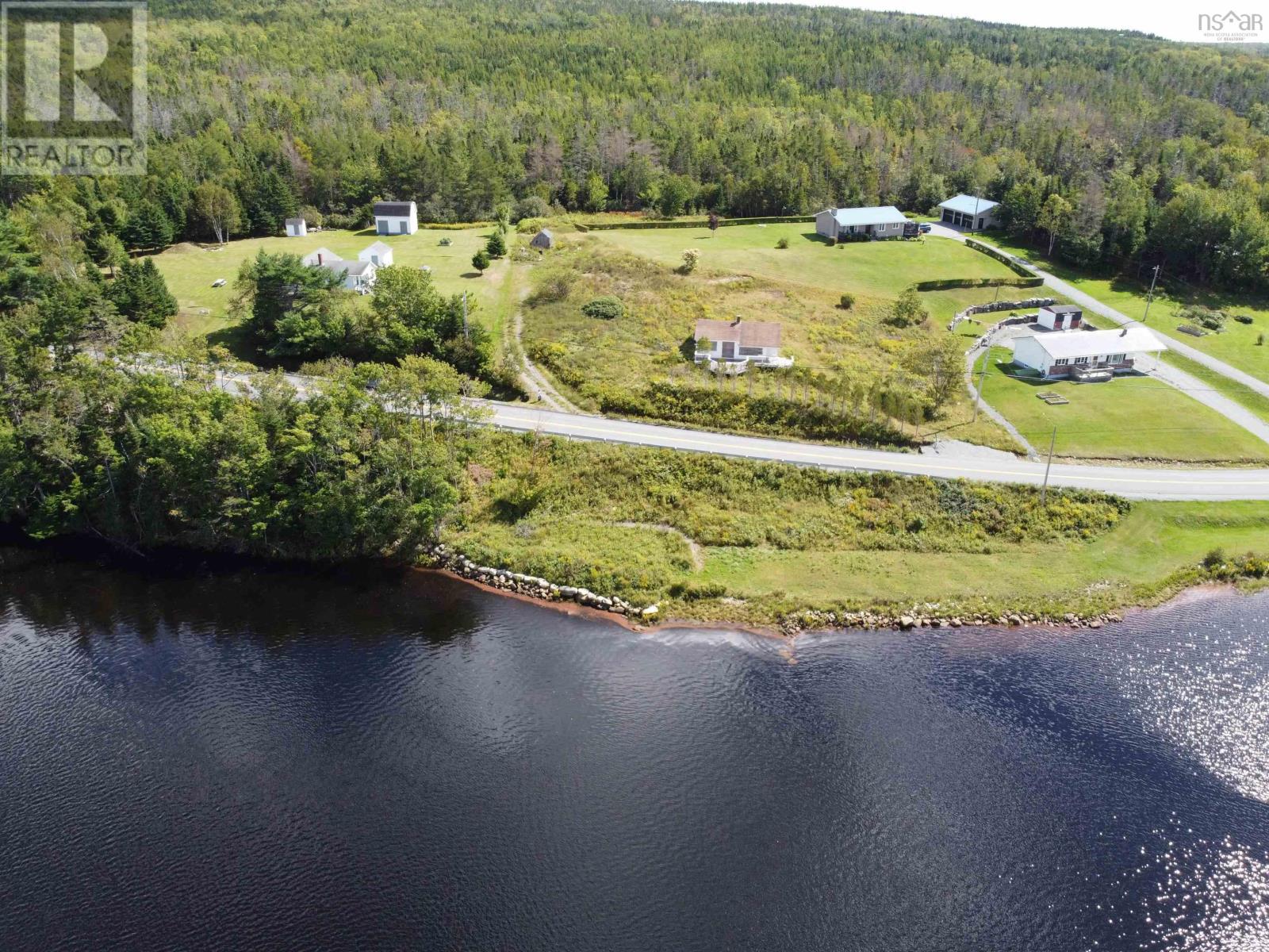 158 East River Road, Sheet Harbour, Nova Scotia  B0J 3B0 - Photo 2 - 202421965