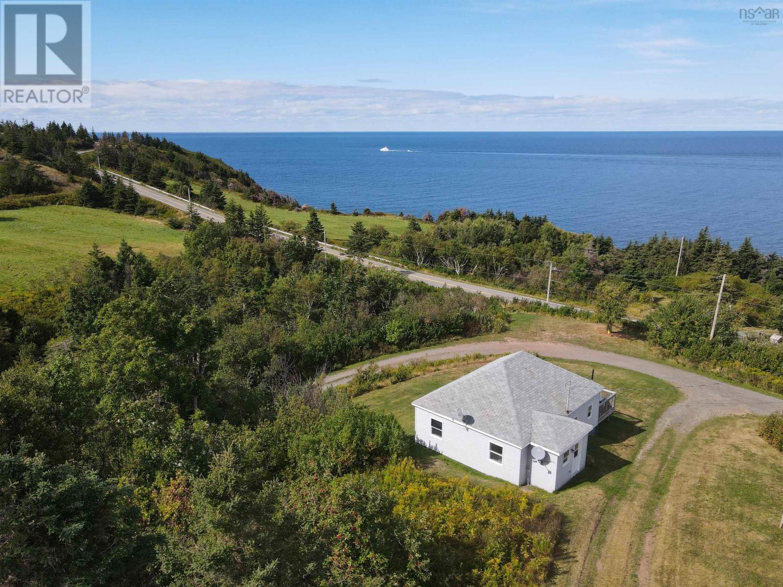 27 Old School Loop, cape george point, Nova Scotia