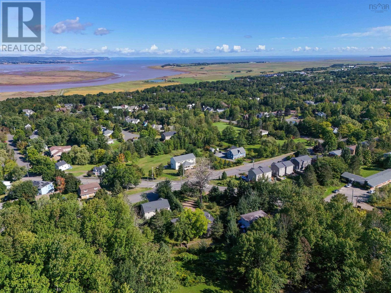 202 Gaspereau Avenue, Wolfville, Nova Scotia  B4P 2E6 - Photo 46 - 202422392