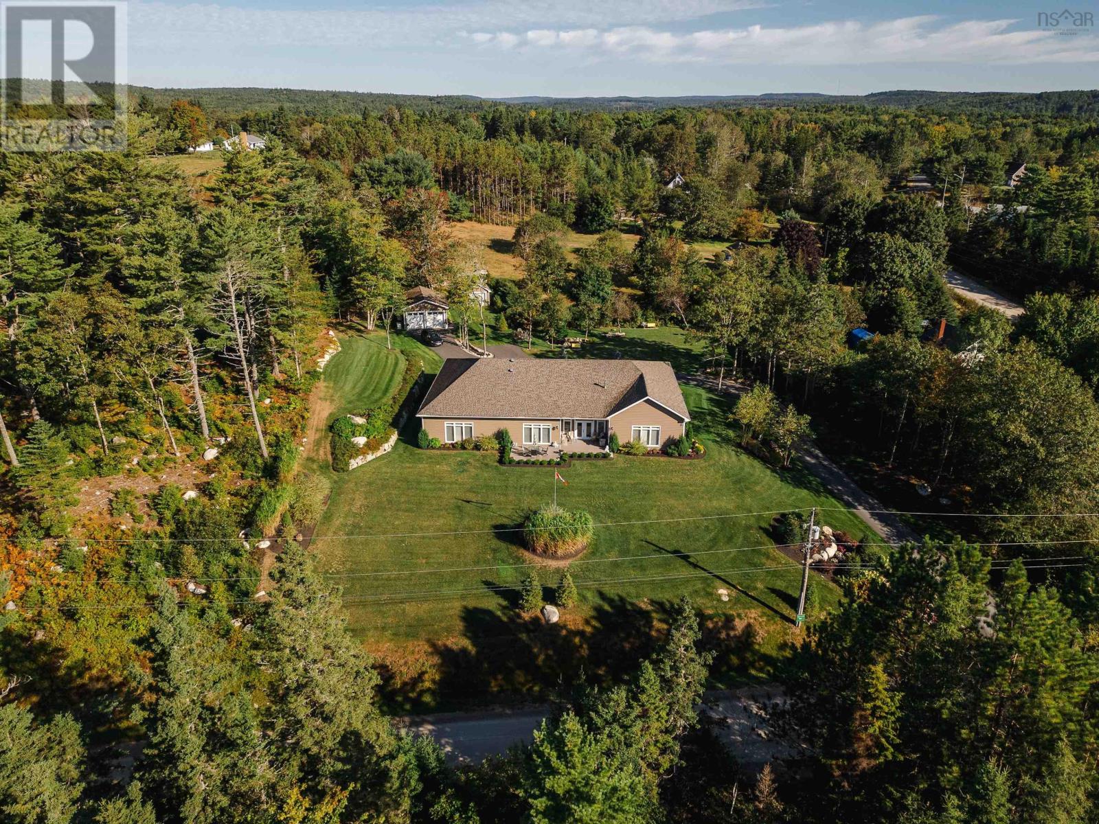 10 Swallow Point Road, Chester Basin, Nova Scotia  B0J 1K0 - Photo 4 - 202422618