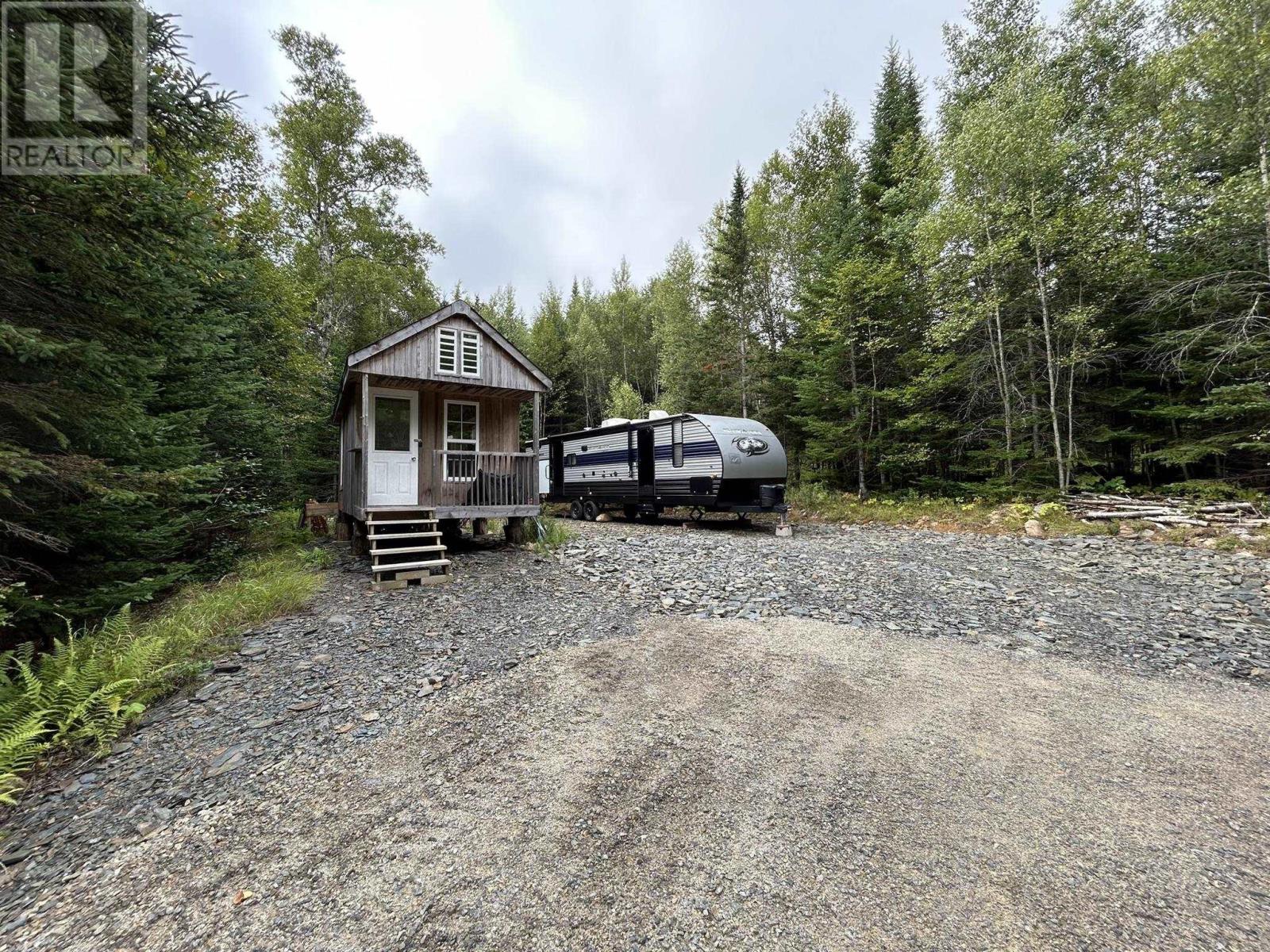 52 Down River Lane, Maplewood, Nova Scotia  B0R 1A0 - Photo 4 - 202422864