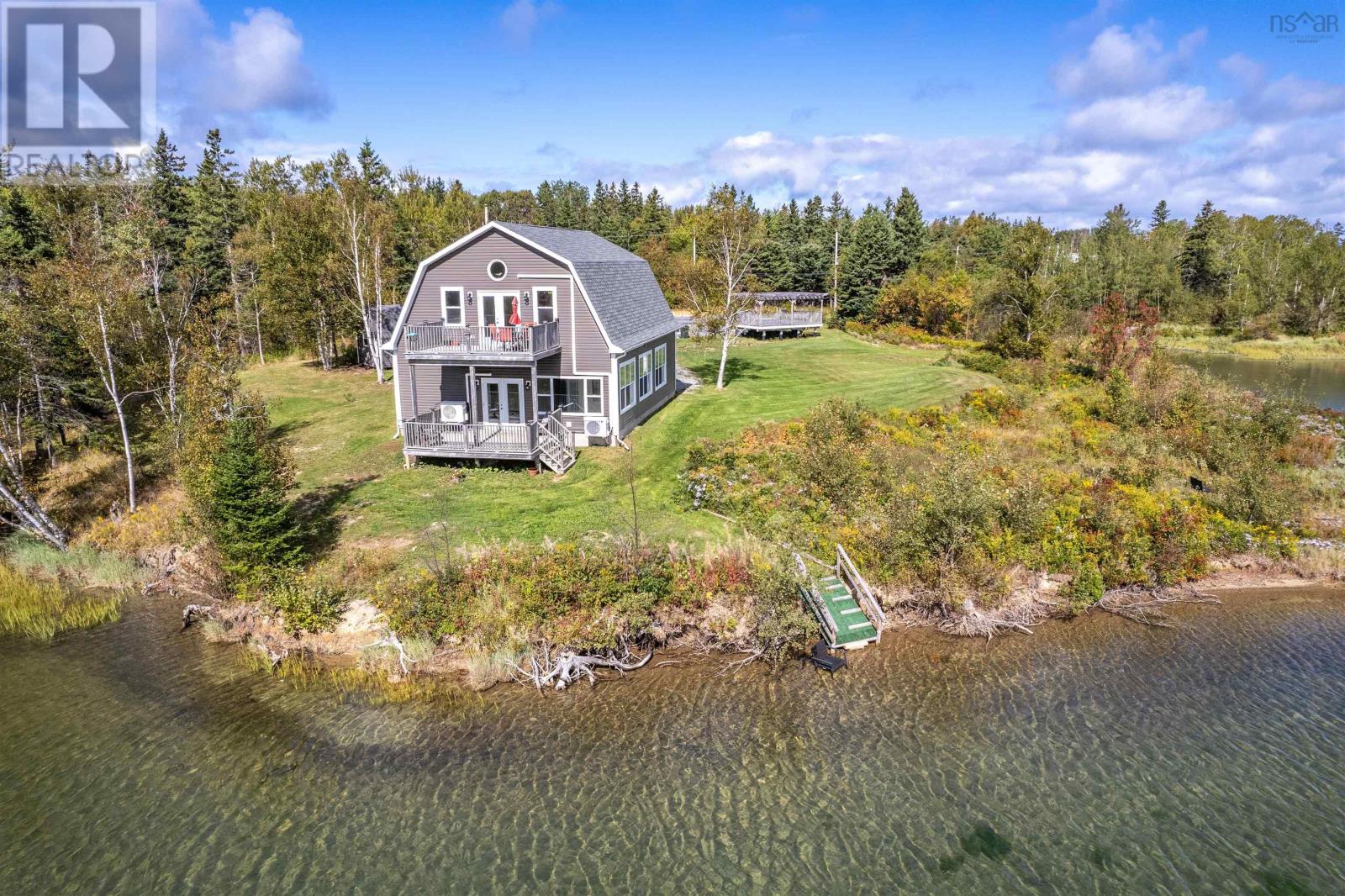 696 Point Aconi Road, point aconi, Nova Scotia