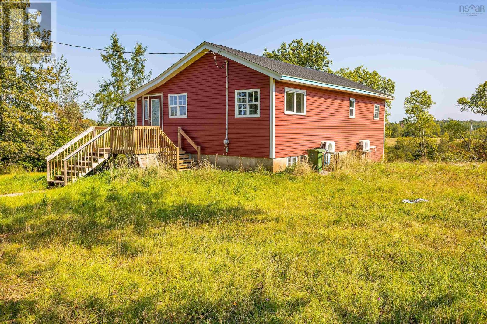 446 John Grant Back Road, Elderbank, Nova Scotia  B0N 1X0 - Photo 4 - 202423312