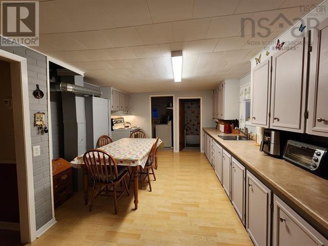 870 Union Street, Canso, Nova Scotia  B0H 1H0 - Photo 7 - 202423354