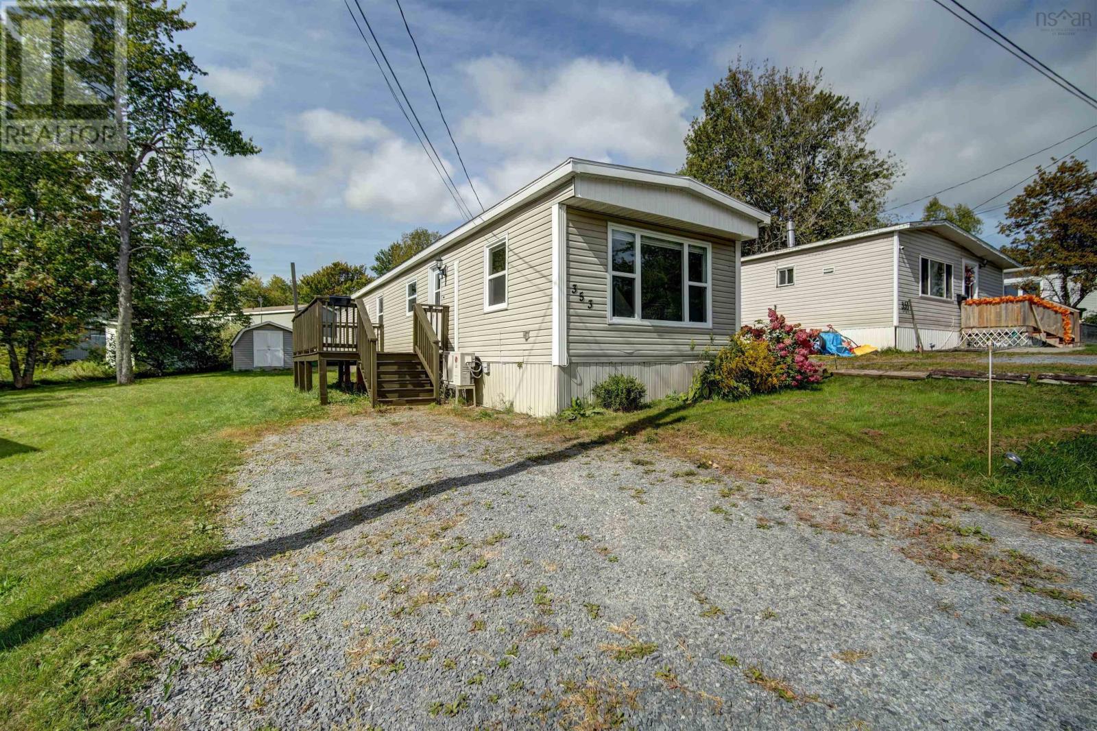 353 Ioney Hill, Beaver Bank, Nova Scotia  B4E 1N1 - Photo 2 - 202423430