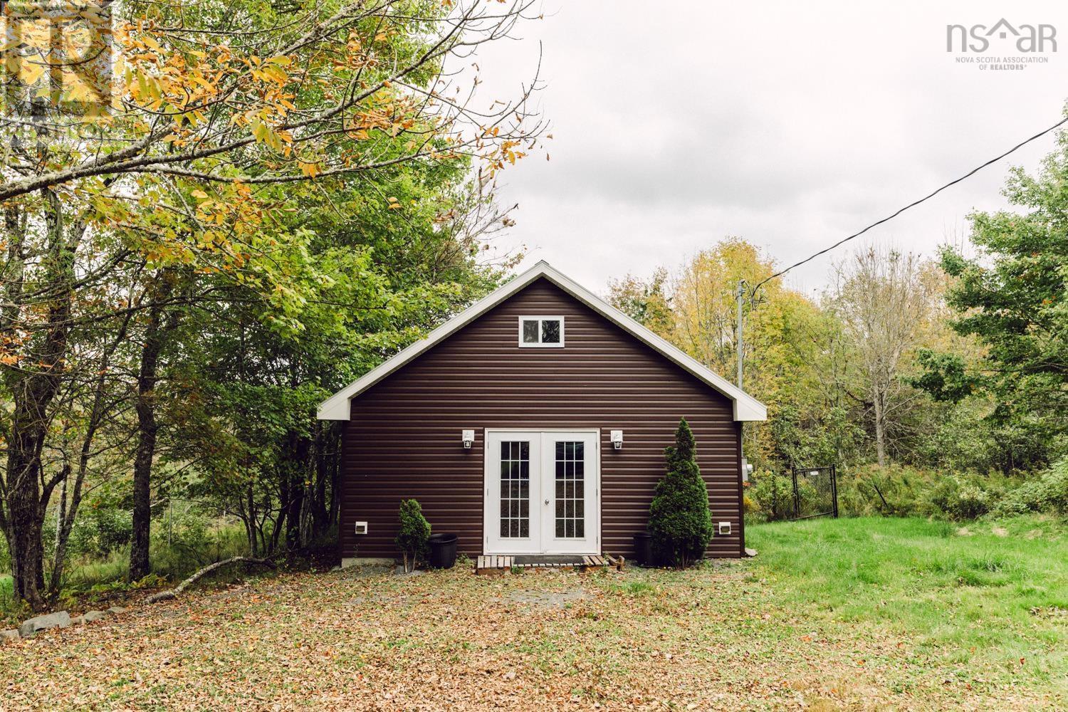 363 Ogilvie Road, Elderbank, Nova Scotia  B0N 1X0 - Photo 48 - 202423444