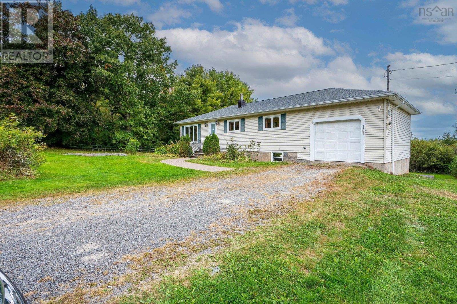 1297 Bluff Road, Lockhartville, Nova Scotia  B0P 1P0 - Photo 1 - 202423533