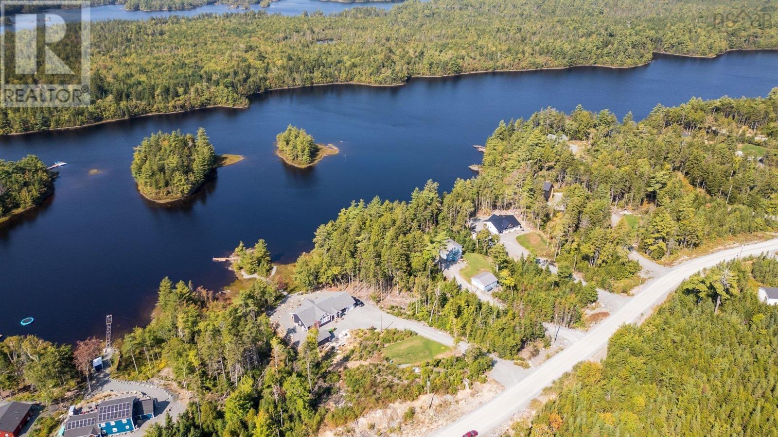 34 Meek Arm Trail, East Uniacke, Nova Scotia  B0N 1Z0 - Photo 16 - 202423571