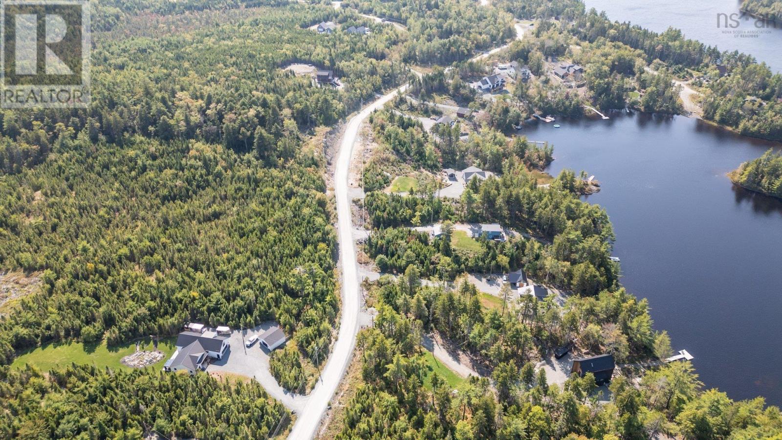 34 Meek Arm Trail, East Uniacke, Nova Scotia  B0N 1Z0 - Photo 29 - 202423571