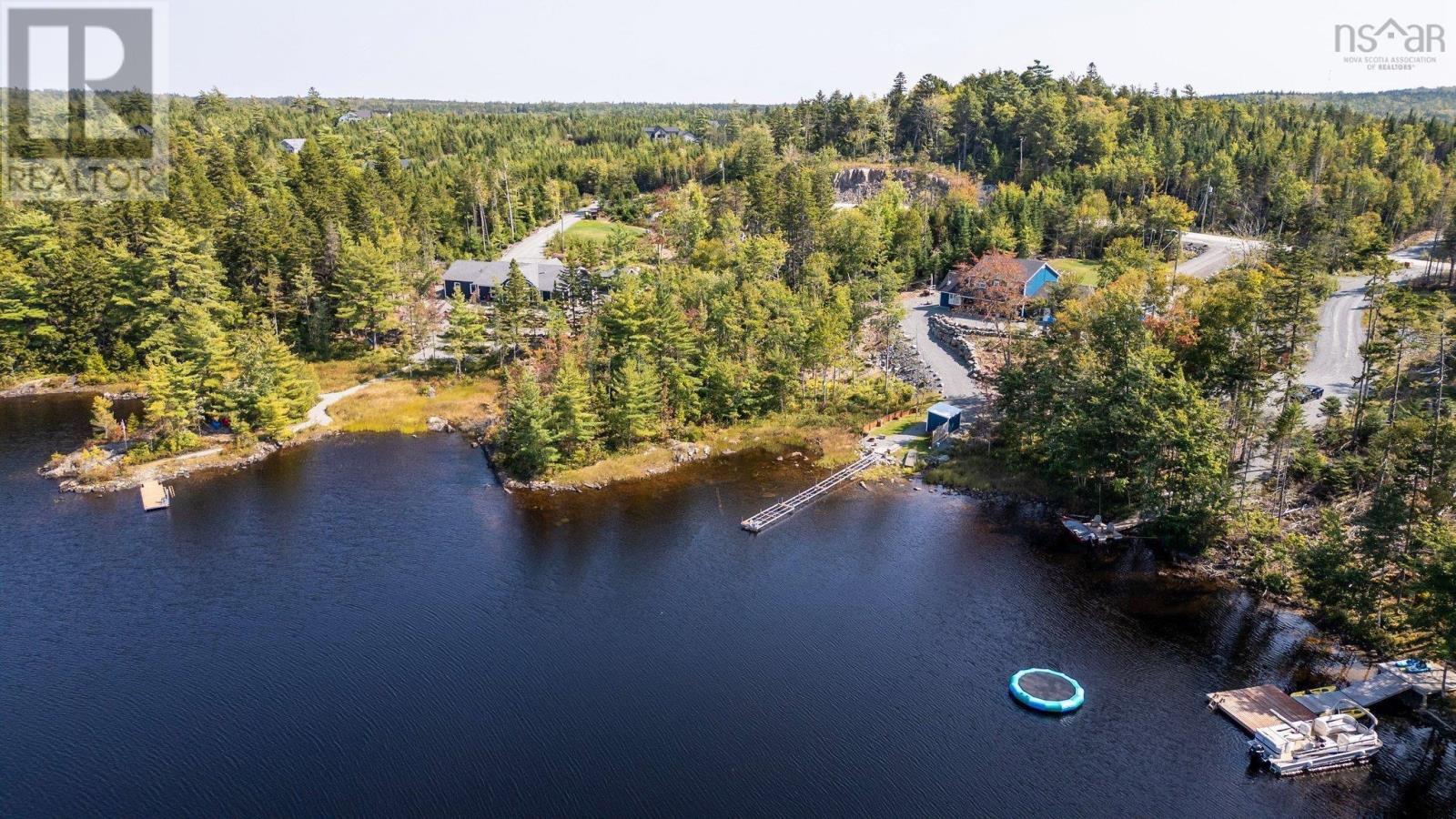 34 Meek Arm Trail, East Uniacke, Nova Scotia  B0N 1Z0 - Photo 3 - 202423571