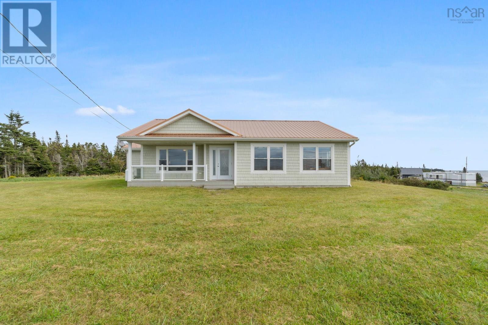 187 East Side Bickerton Road, Port Bickerton, Nova Scotia  B0J 1M0 - Photo 2 - 202423587