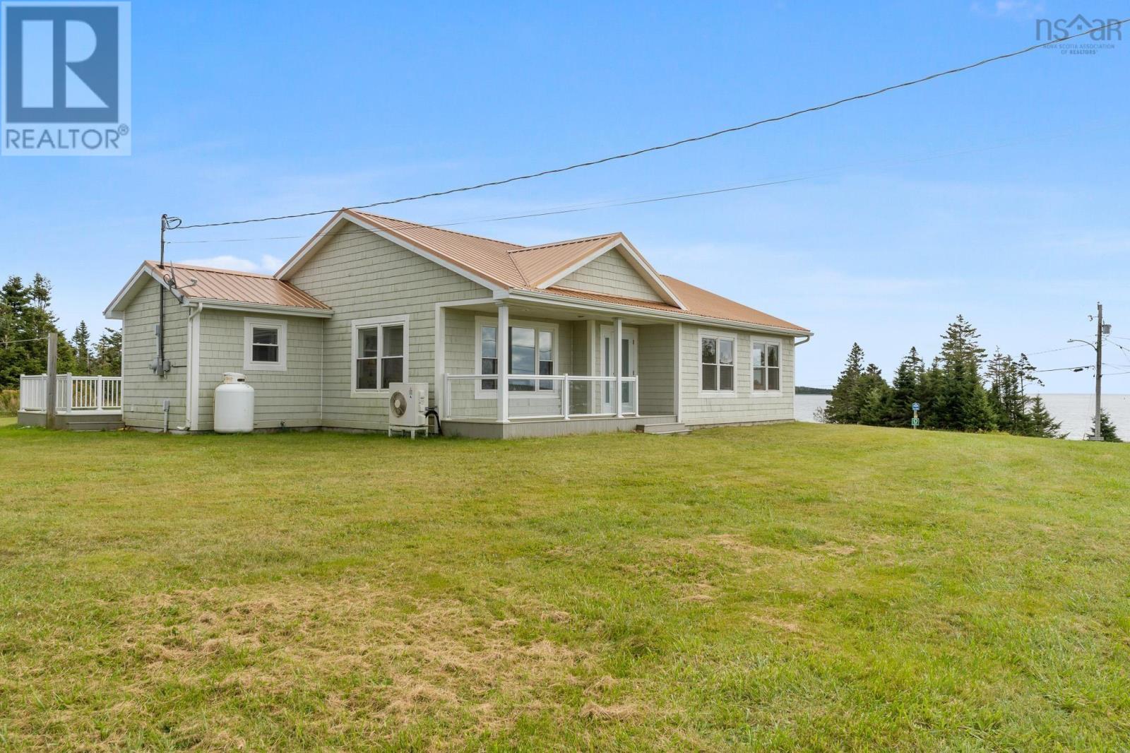 187 East Side Bickerton Road, Port Bickerton, Nova Scotia  B0J 1M0 - Photo 3 - 202423587