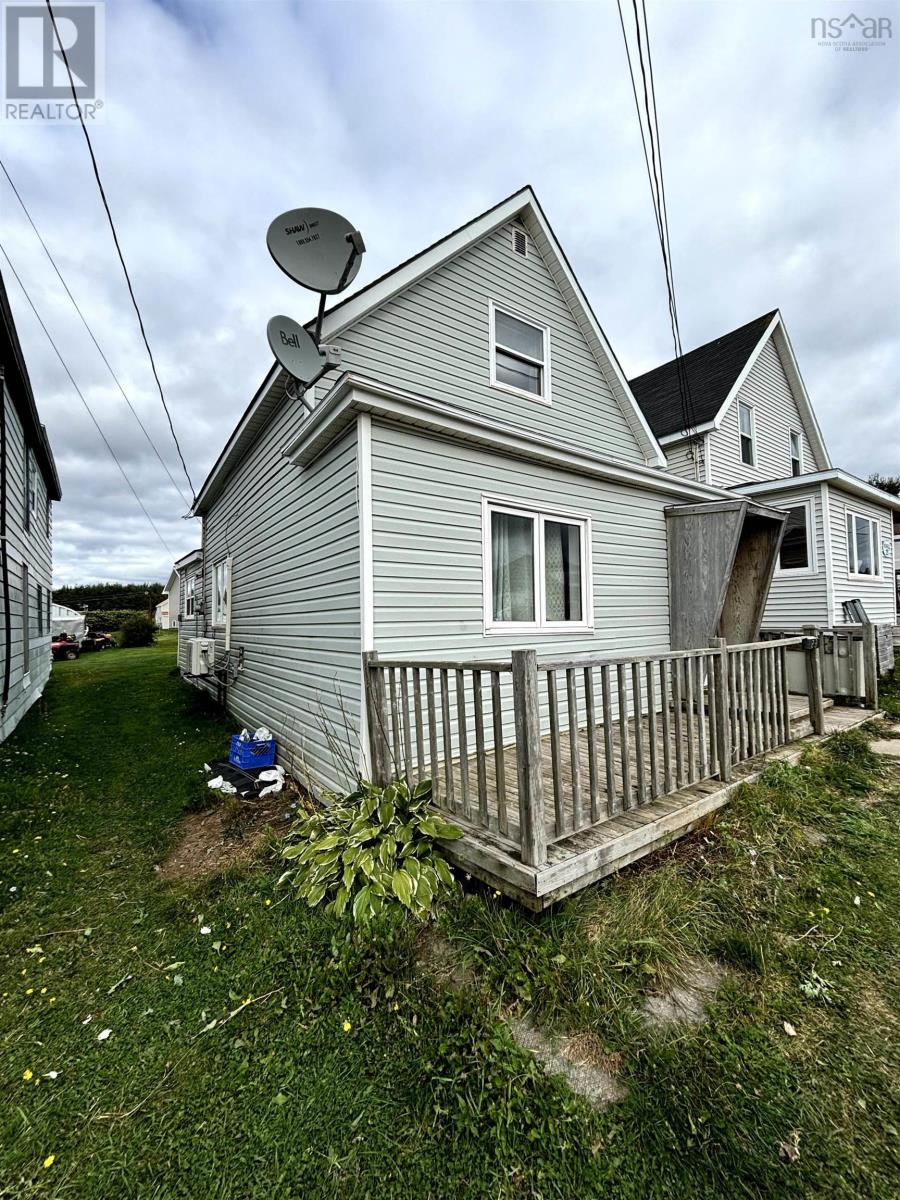 23 Quincy Street, inverness, Nova Scotia