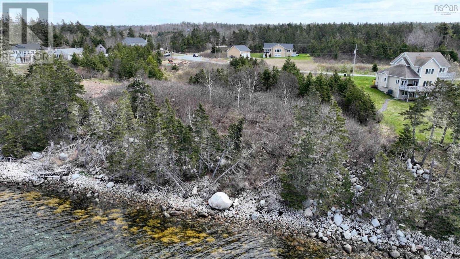 42 Amys Drive, Hackett's Cove, Nova Scotia  B3Z 3M3 - Photo 27 - 202423682