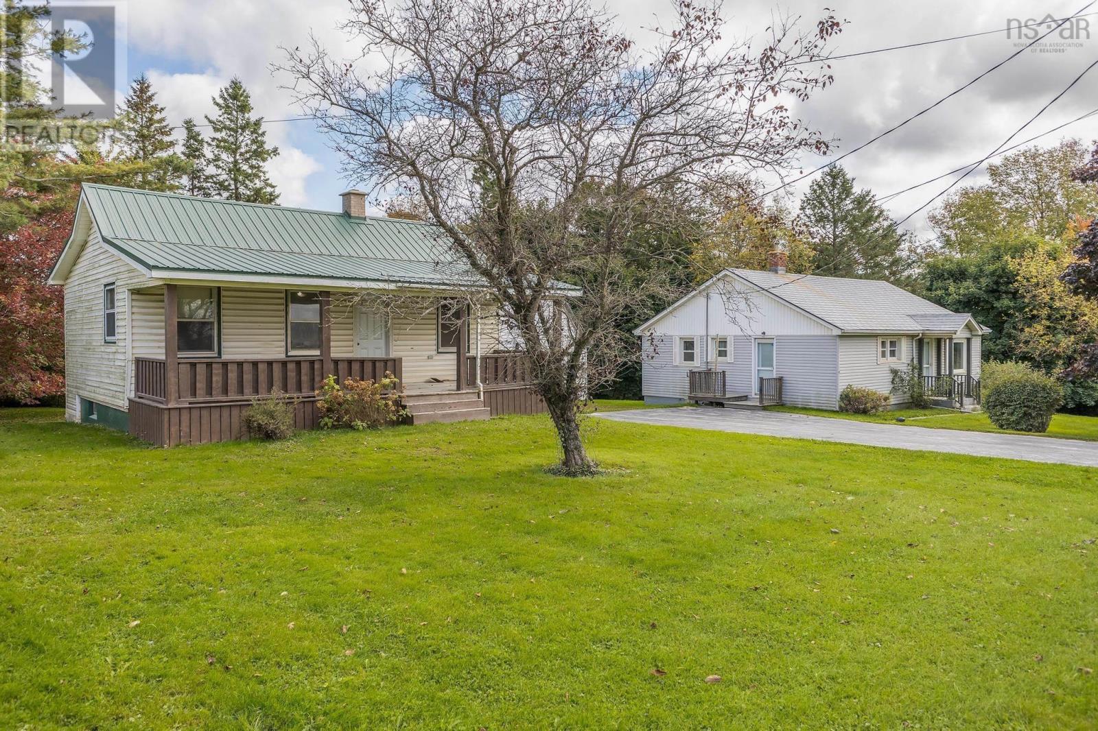 17 Crombe Road, Shubenacadie, Nova Scotia  B0N 2H0 - Photo 1 - 202423885