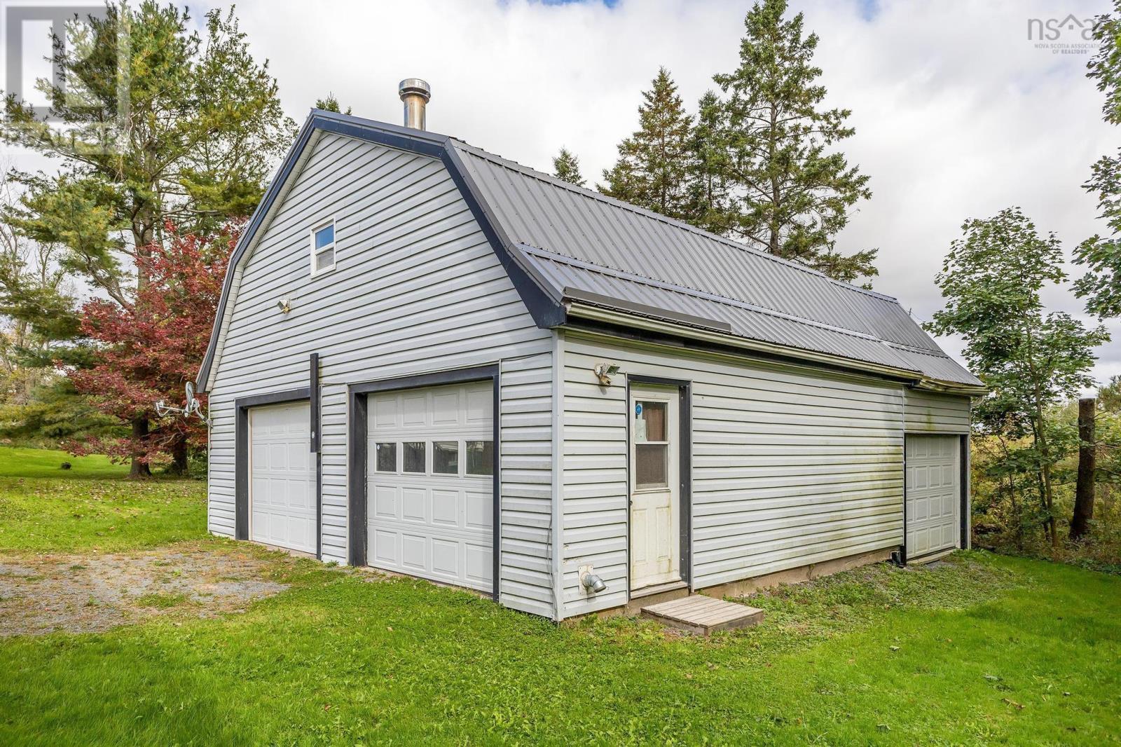 17 Crombe Road, Shubenacadie, Nova Scotia  B0N 2H0 - Photo 40 - 202423885