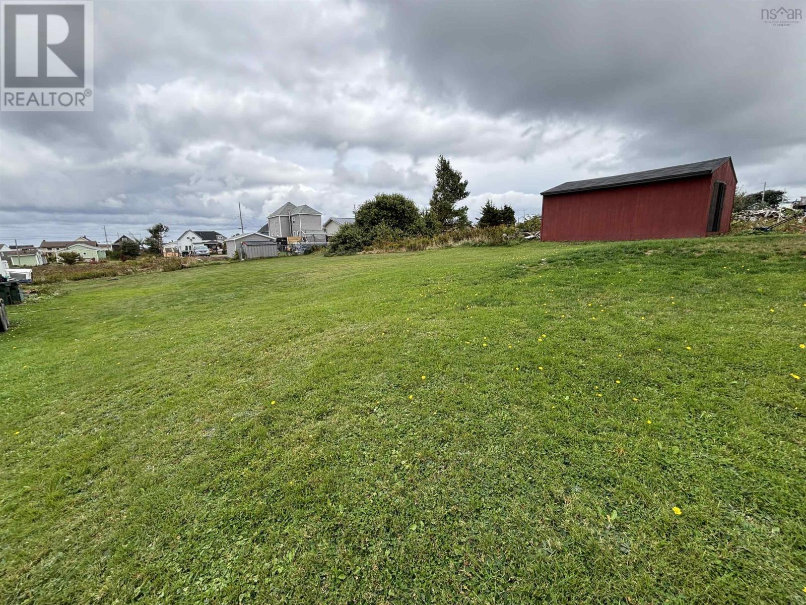 3367 Hinchey Avenue, New Waterford, Nova Scotia  B1H 2L8 - Photo 4 - 202424033