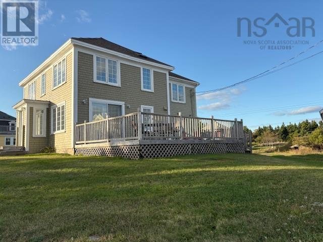 133 The Point Road, Blue Rocks, Nova Scotia  B0J 2C0 - Photo 2 - 202424160