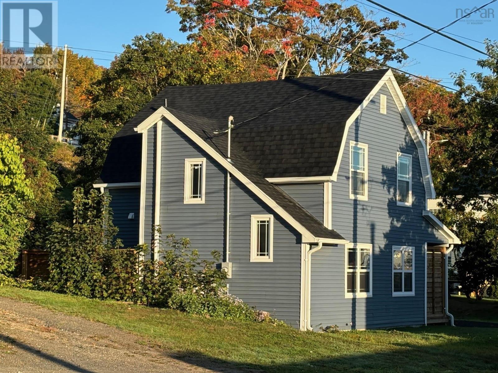 139 First Avenue, Digby, Nova Scotia  B0V 1A0 - Photo 2 - 202424194