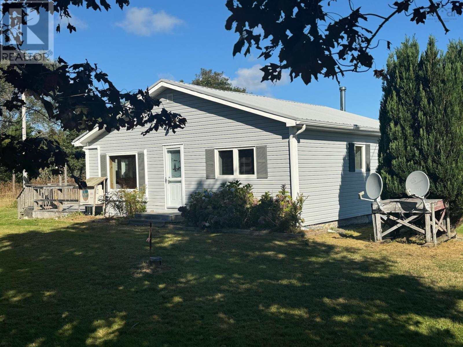 721 Descousse-Cap La Ronde Road, Cap La Ronde, Nova Scotia  B0E 1K0 - Photo 18 - 202424212