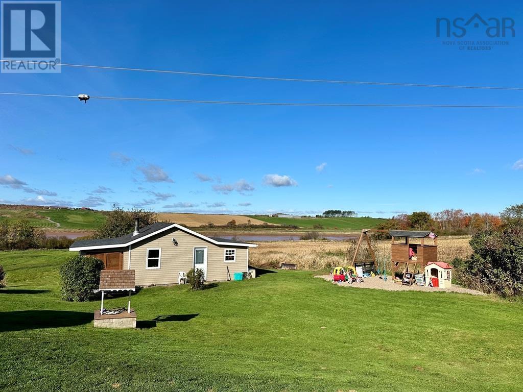 329 Back Road, Shubenacadie East, Nova Scotia  B0N 2H0 - Photo 2 - 202424530