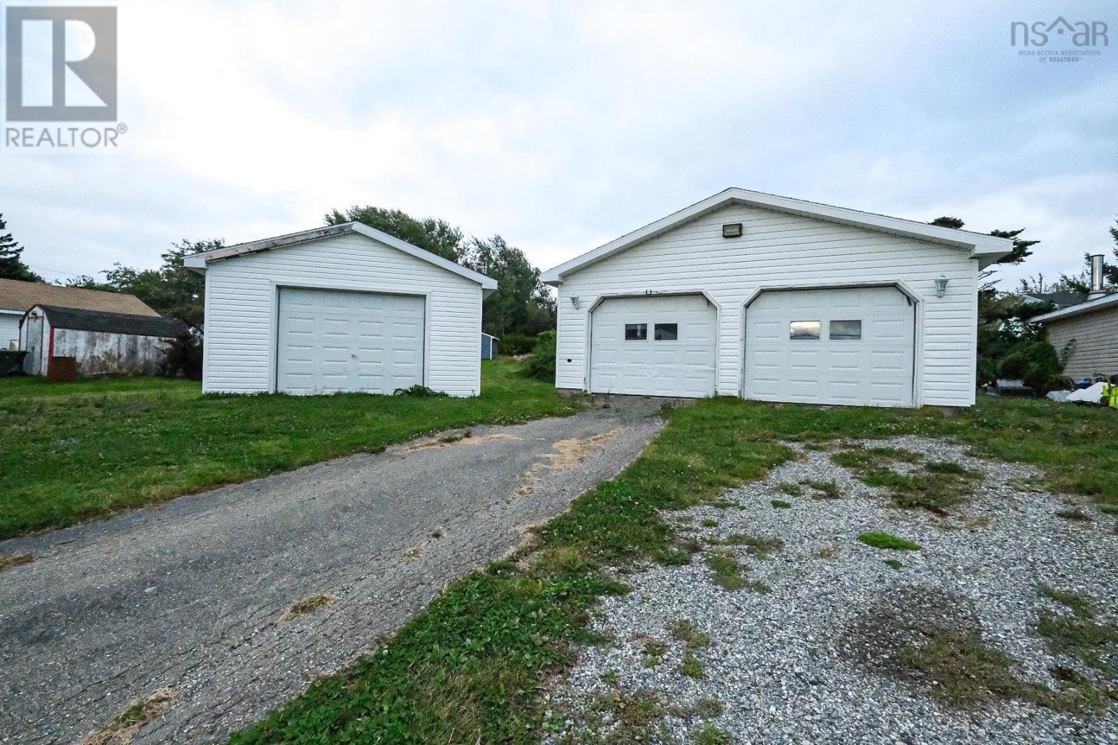 133 Crescent Street, Sydney Mines, Nova Scotia  B1V 2P5 - Photo 20 - 202424546