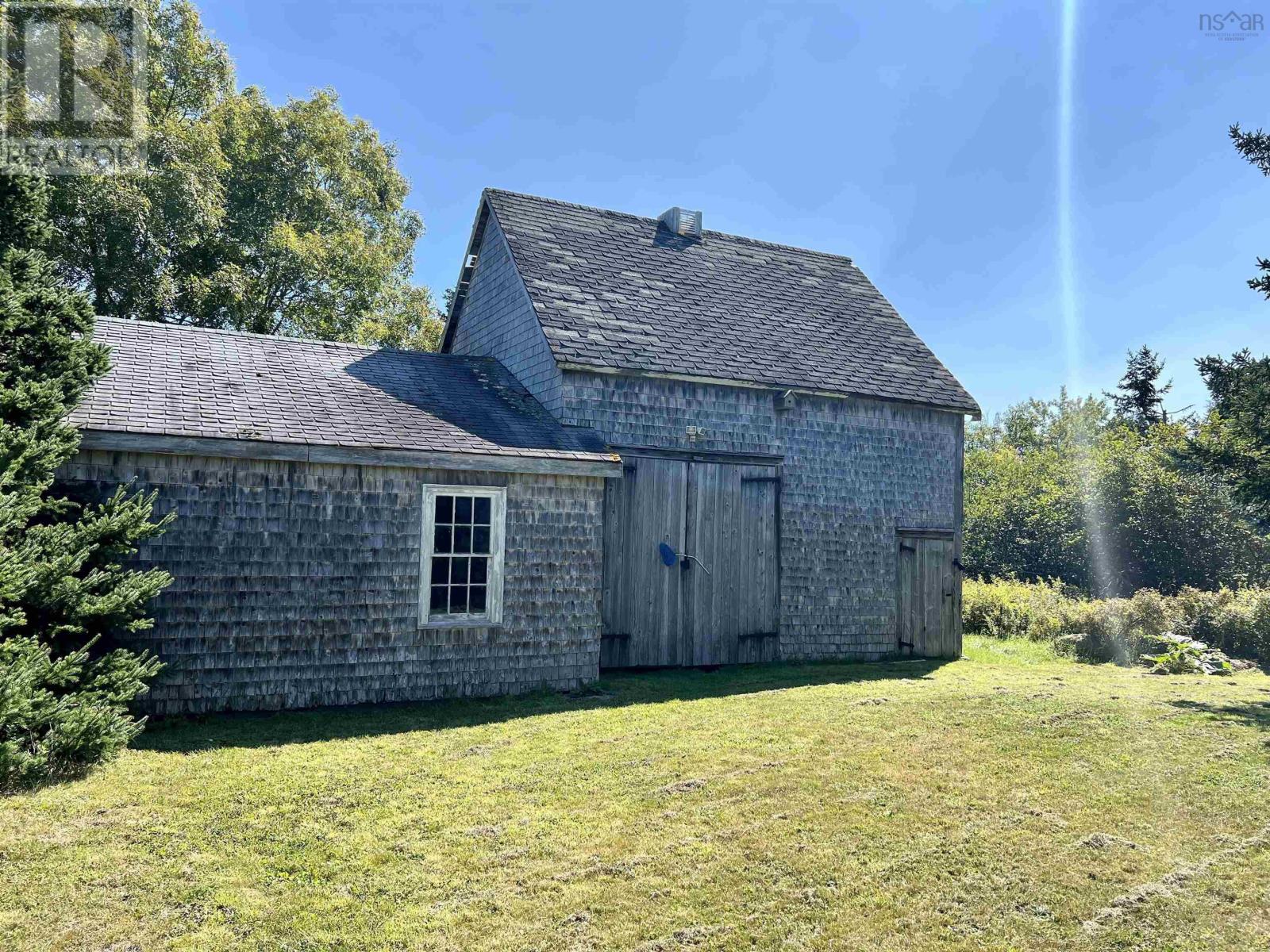 1815 West Sable Road, Sable River, Nova Scotia  B0T 1V0 - Photo 9 - 202424636