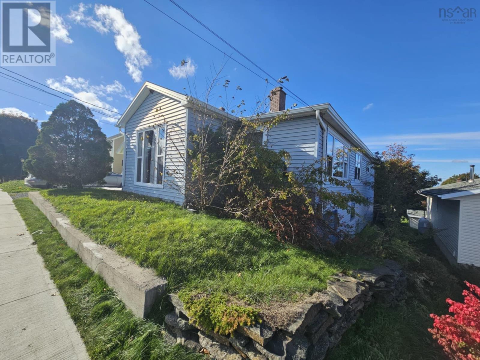 1 Mt Kemmel Street, Sydney, Nova Scotia  B1S 2W2 - Photo 2 - 202424638