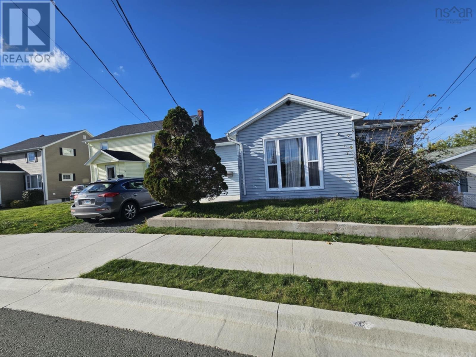 1 Mt Kemmel Street, Sydney, Nova Scotia  B1S 2W2 - Photo 3 - 202424638