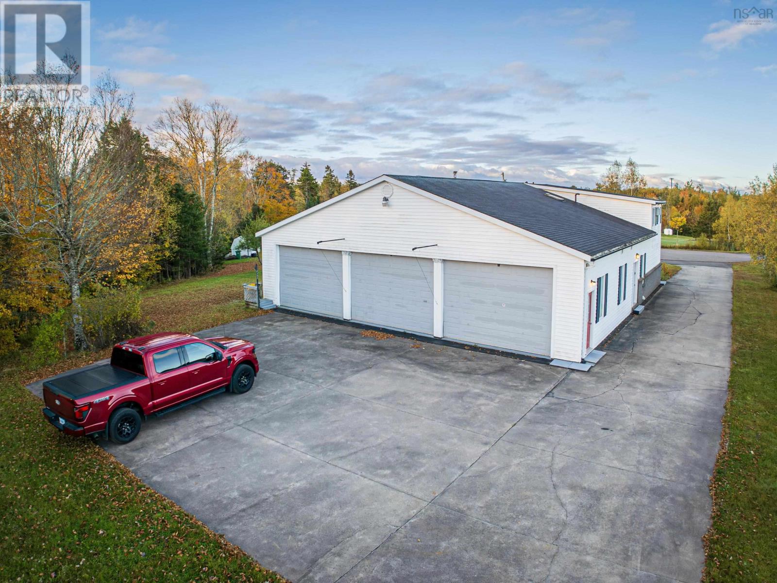 110 Hillvale Drive, Valley, Nova Scotia  B2N 6L3 - Photo 2 - 202424724