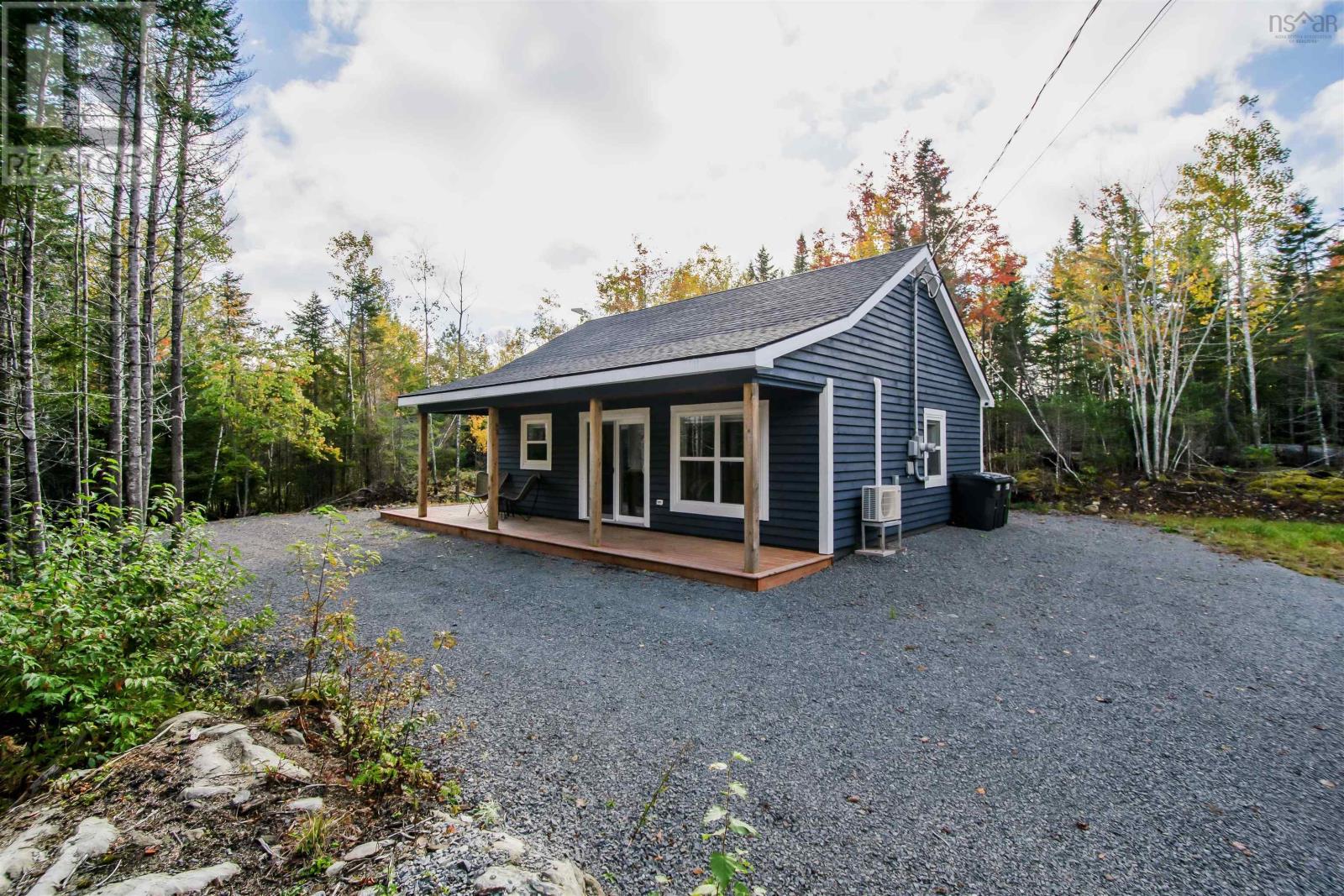 110 Meek Arm Trail, East Uniacke, Nova Scotia  B0N 1Z0 - Photo 4 - 202424818