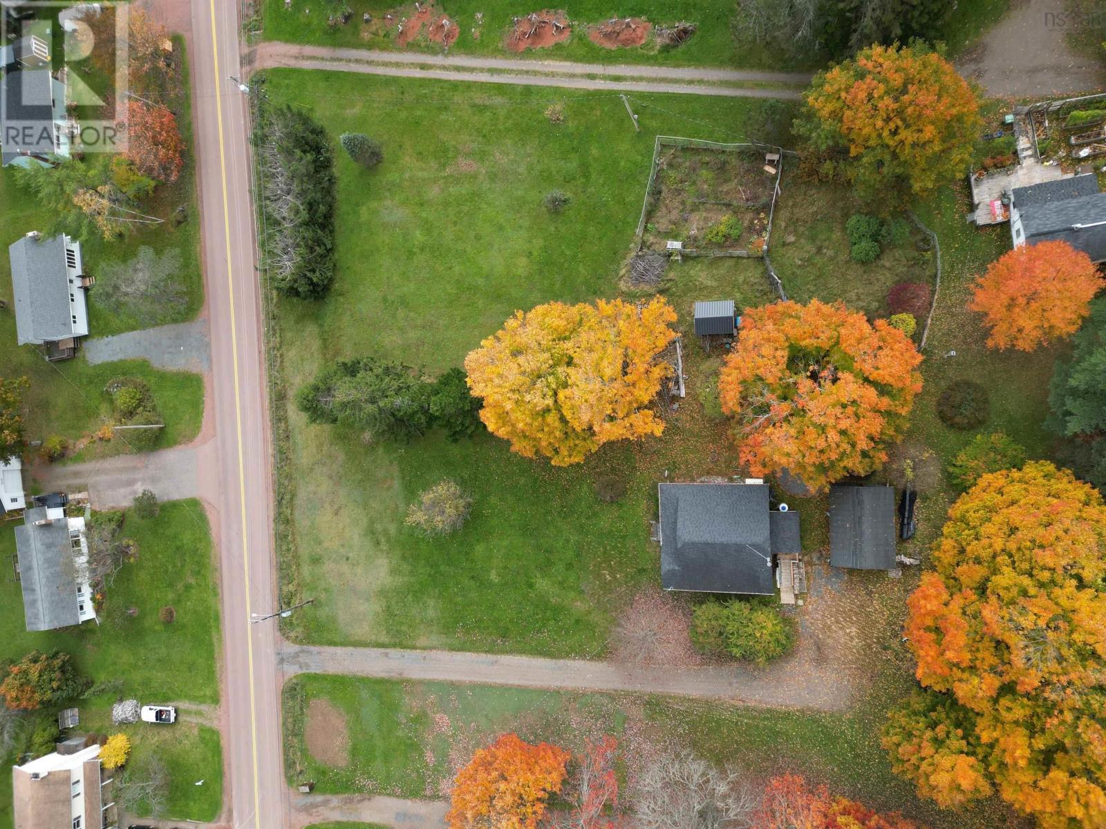 408 Salmon River Road, Colchester County, Nova Scotia  B6L 4E4 - Photo 12 - 202424909