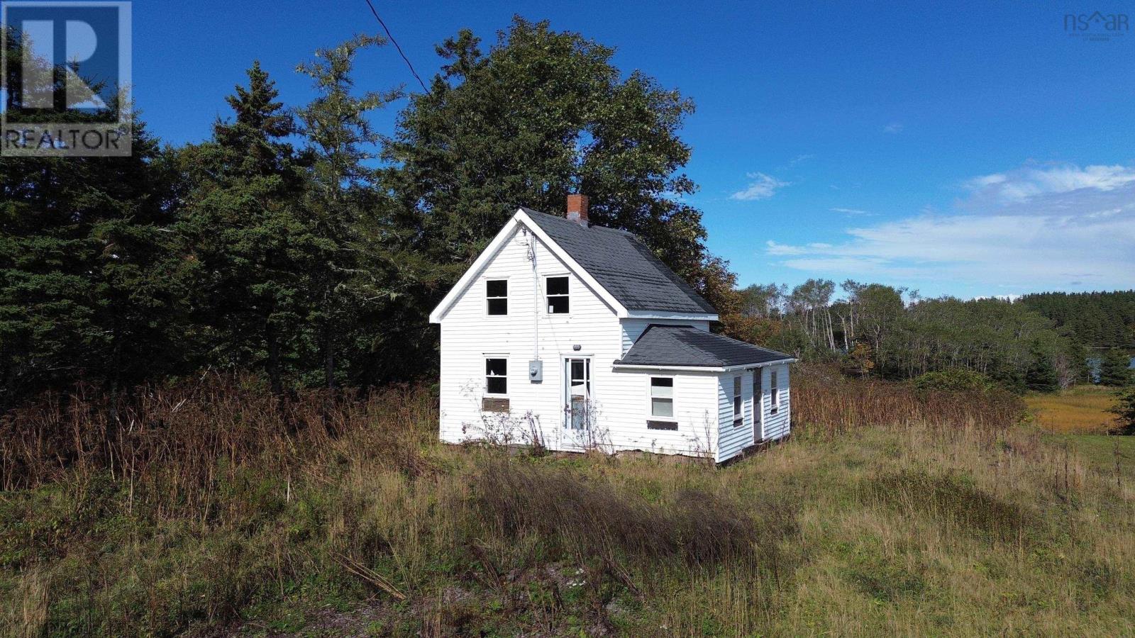 719 Descousse-Cap La Ronde Road, Cap La Ronde, Nova Scotia  B0E 1K0 - Photo 9 - 202424913